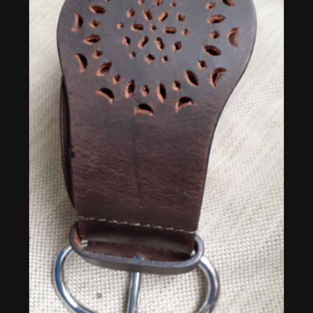 Chico's belt